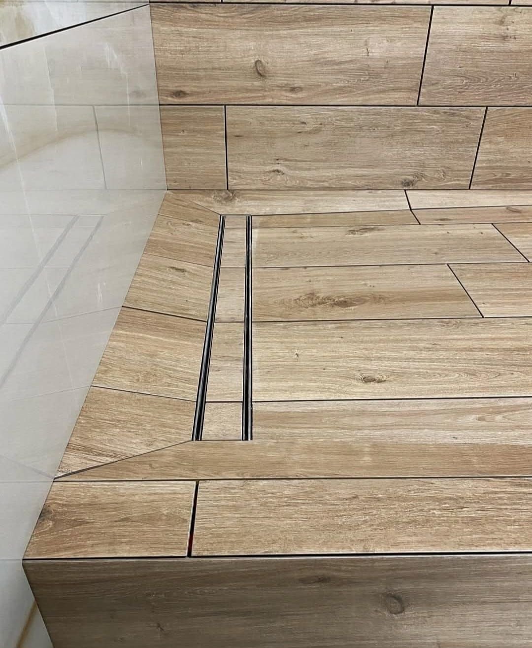 Gradino in gres effetto legno